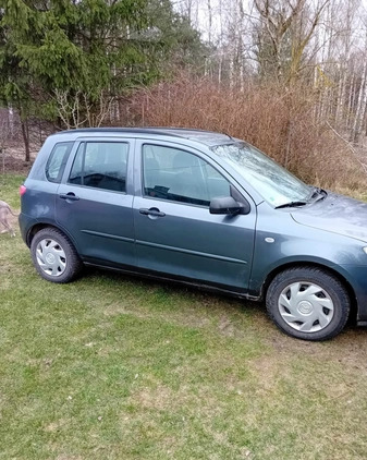 Mazda 2 cena 4500 przebieg: 201000, rok produkcji 2004 z Buk małe 121